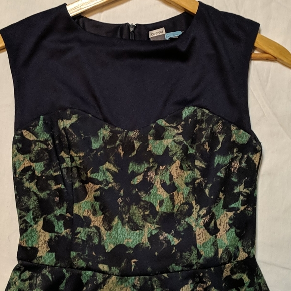 Eva Franco full skirted dress - Picture 2 of 5